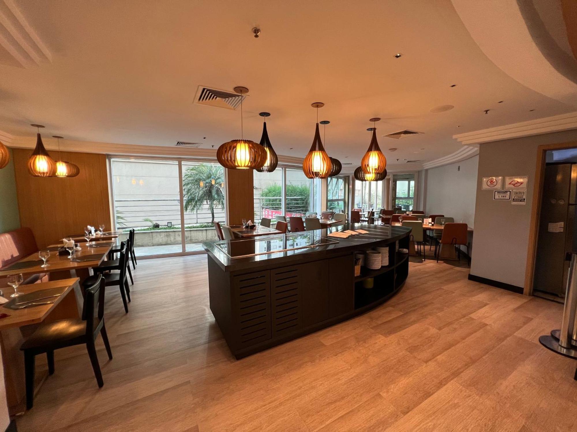 Hotel Moema Ibirapuera Uh1808 Сао Паоло Екстериор снимка